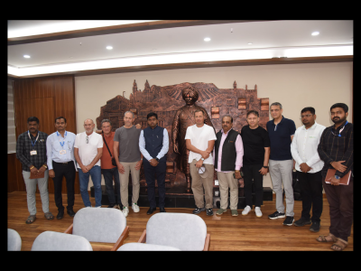 महाराष्ट्र चेंबर आणि जिल्हा प्रशासन व इटालियन ब्रँड प्राडा